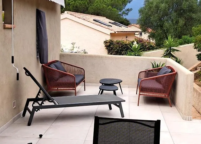 Edith Et Jean-paul * Porto-Vecchio (Corsica)